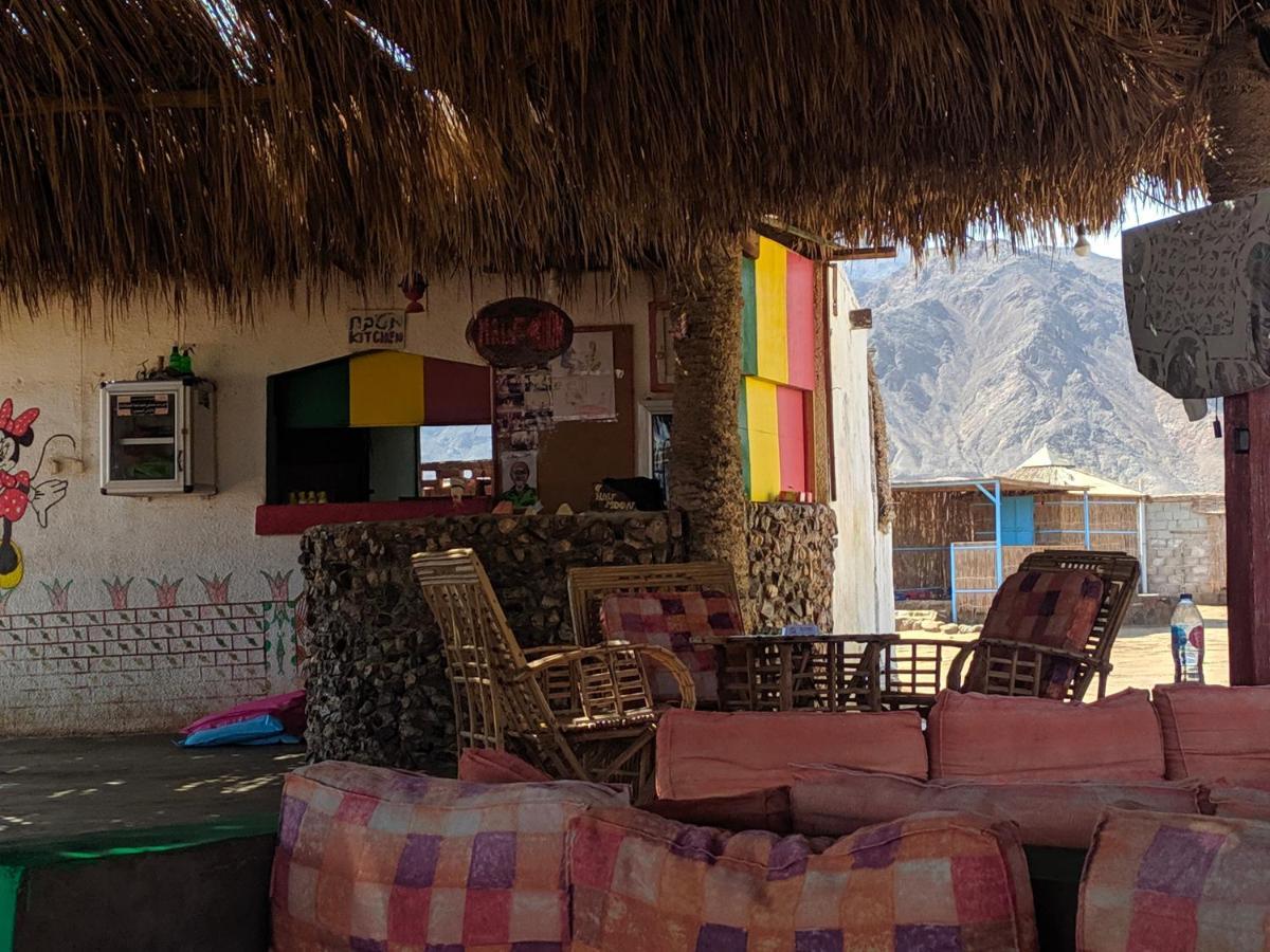 Half Moon Camp Hotell Taba Eksteriør bilde